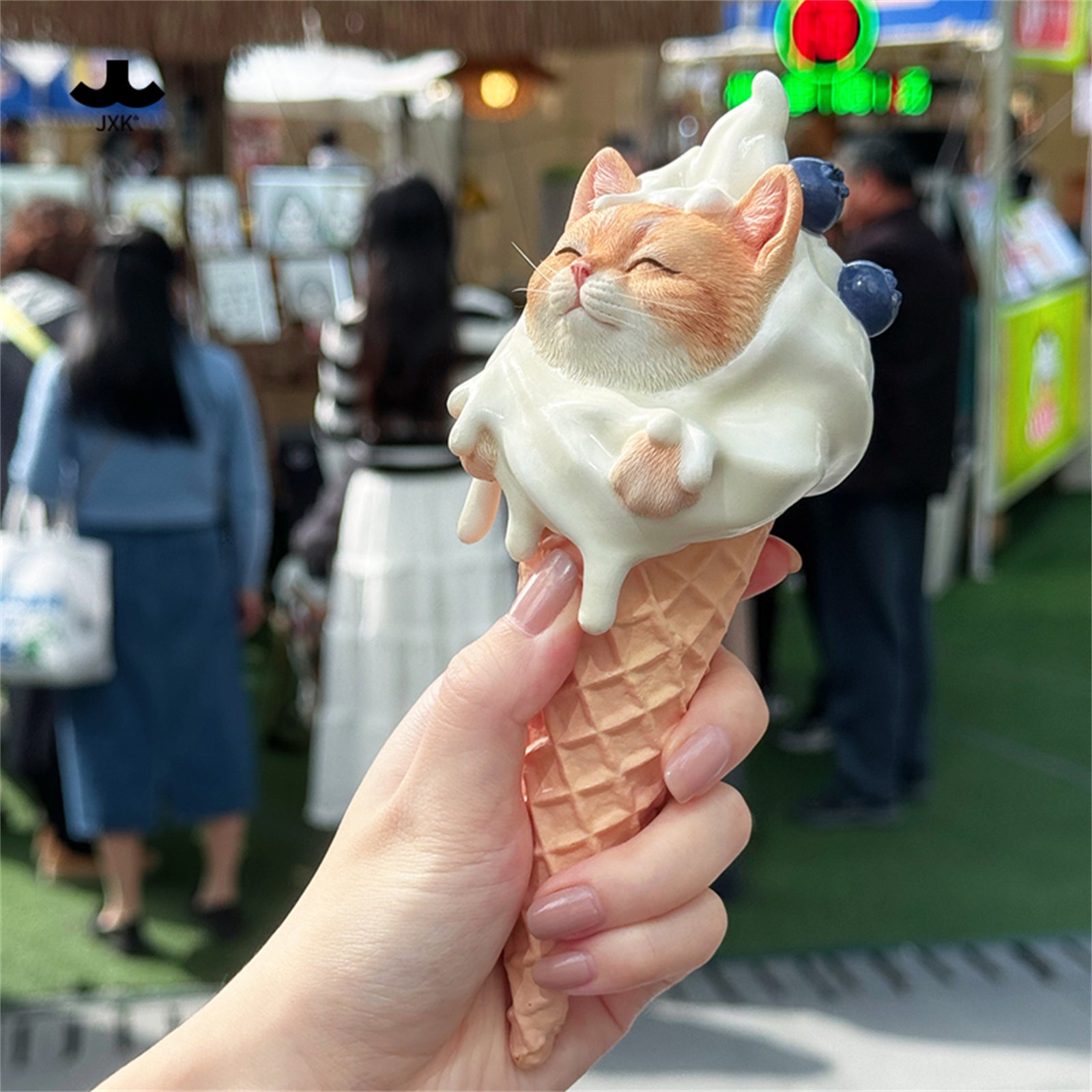 JXK Ice-cream Cone Cat Figure