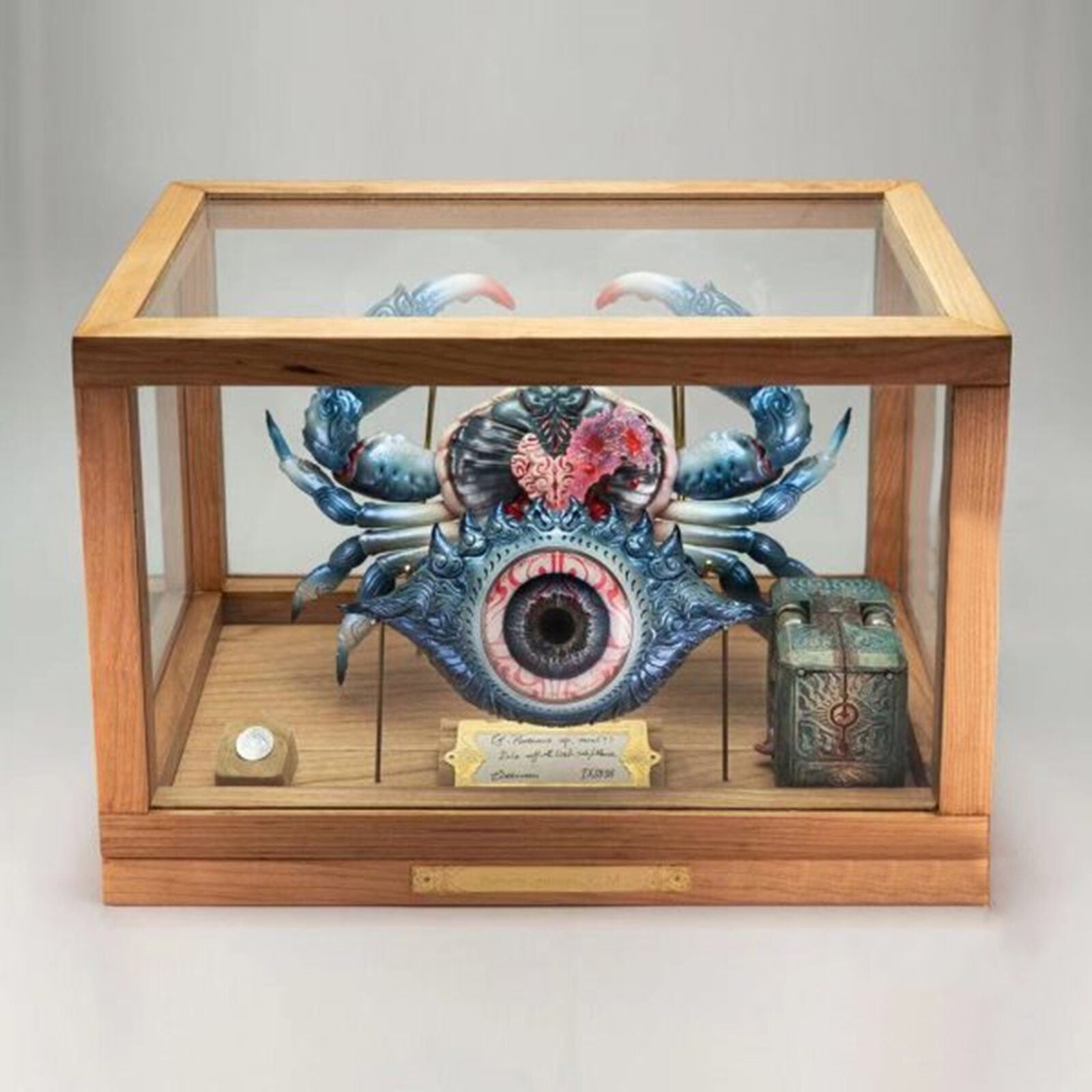 Sir Mysti’s Secret Cabinet Wicked Eye Crab Model