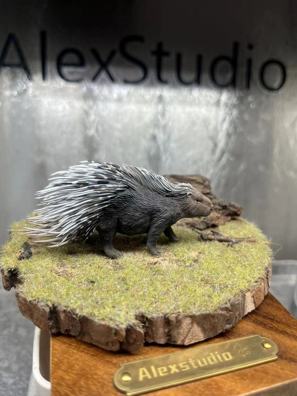 Alex Studio Old World Porcupine Painted Model