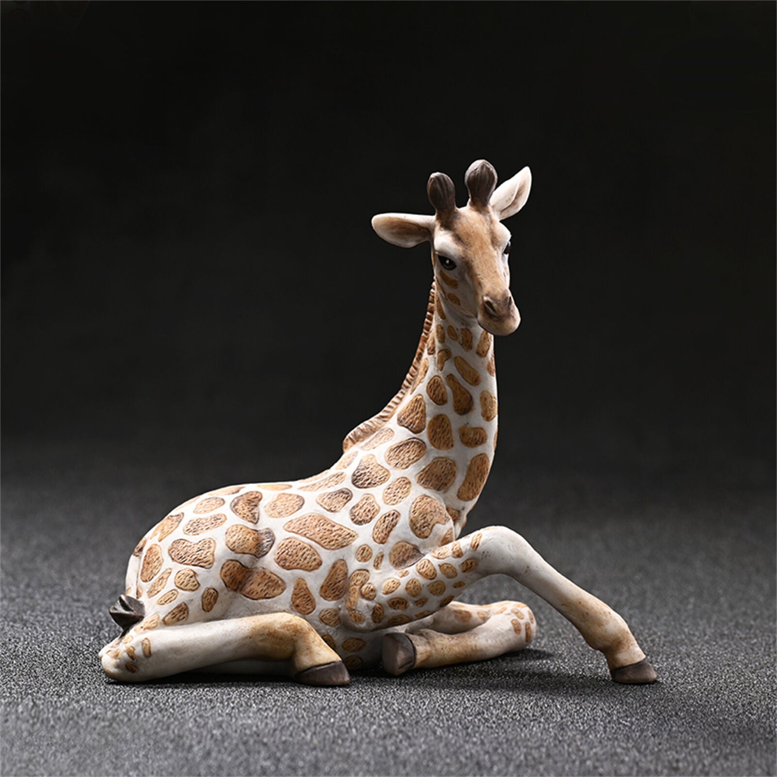 HEADCREST Giraffe Model