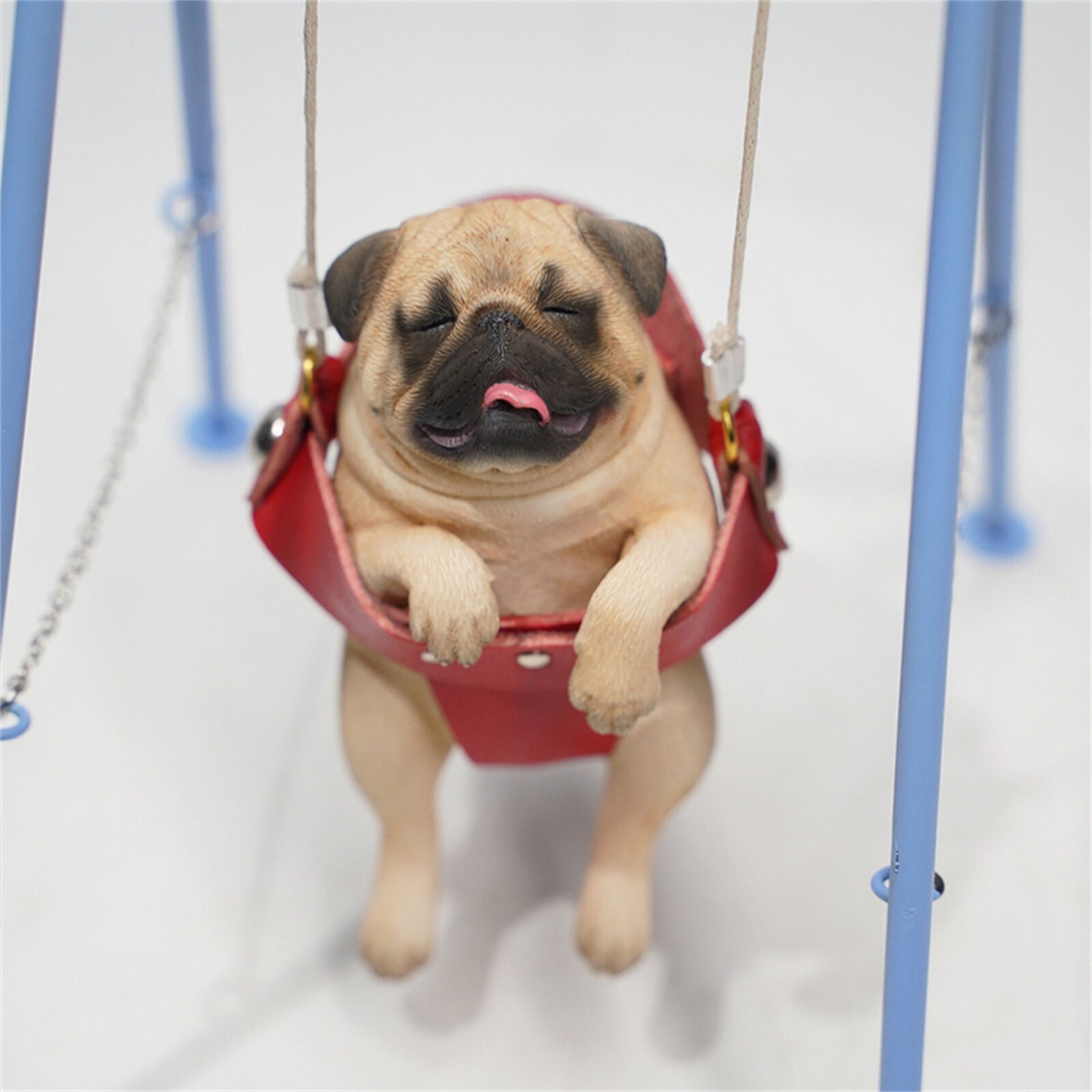 JXK 1/6 Pug on the Swing Model