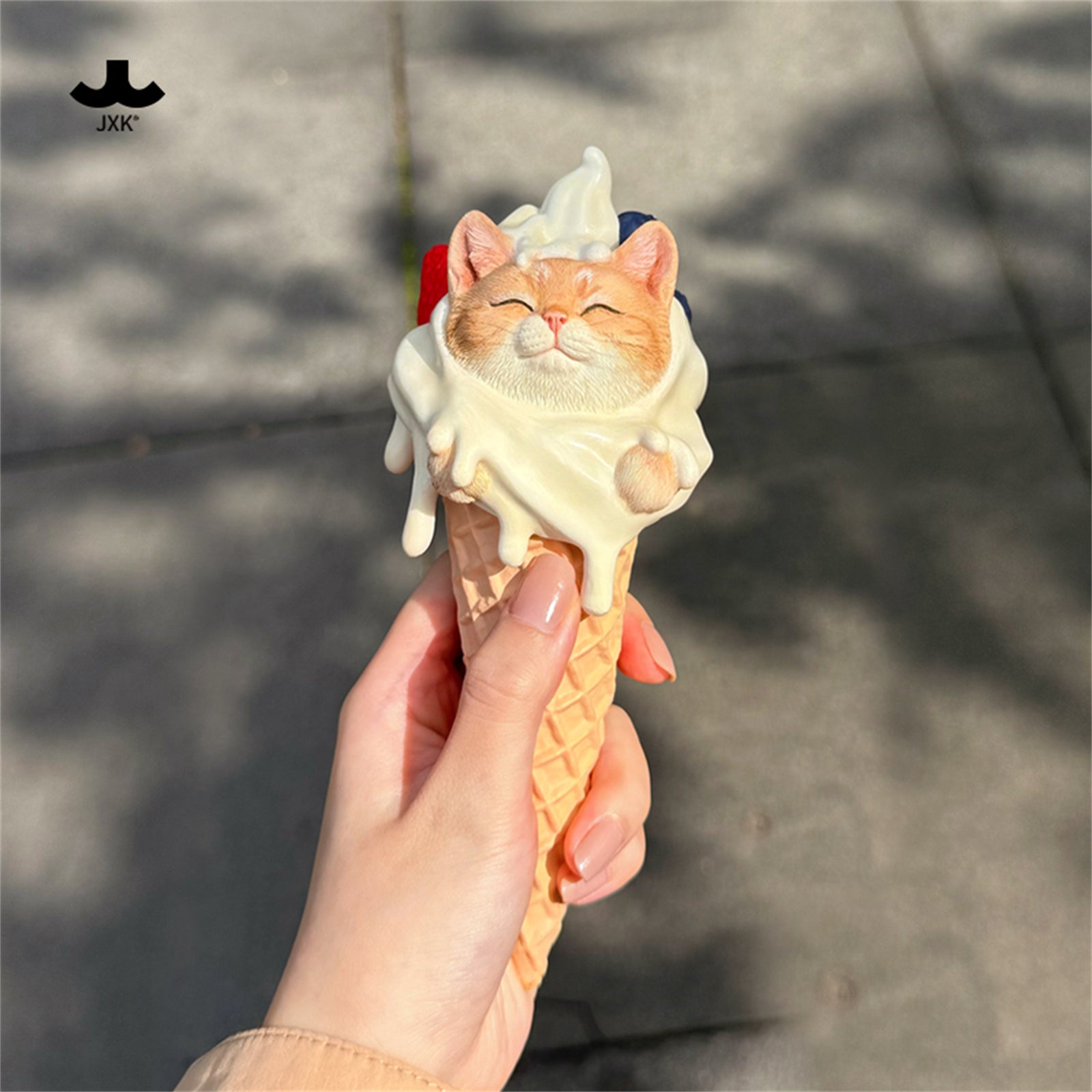 JXK Ice-cream Cone Cat Figure