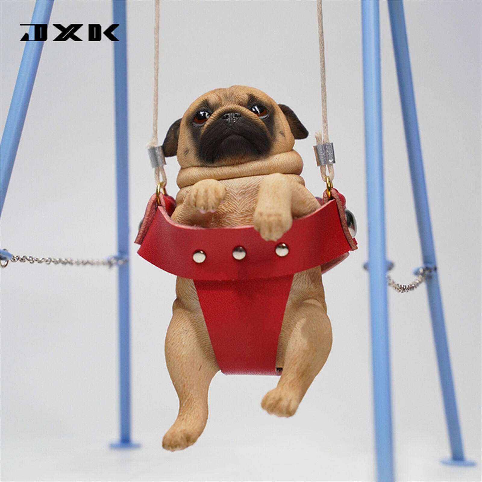 JXK 1/6 Pug on the Swing Model