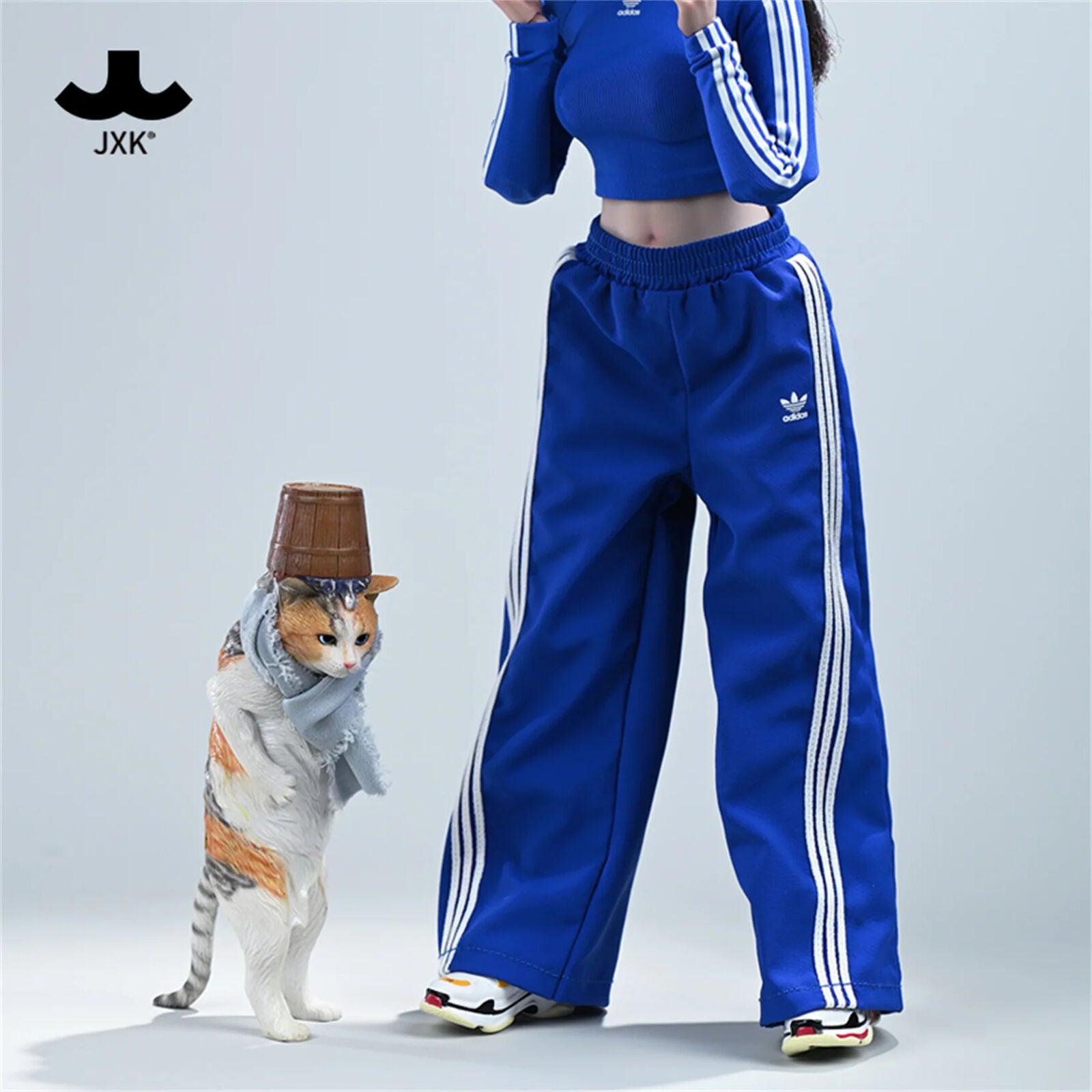 JXK 1/6 The Cat Master In The Bathhouse Model