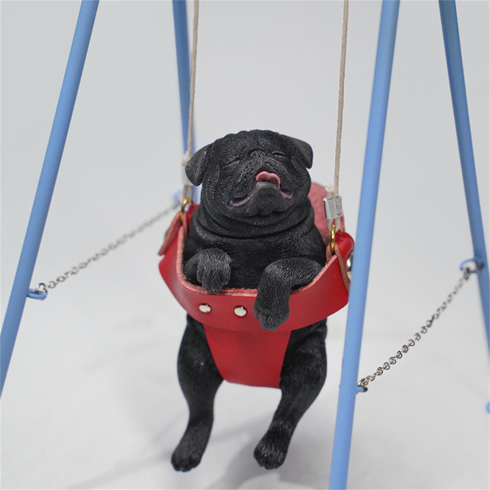 JXK 1/6 Pug on the Swing Model