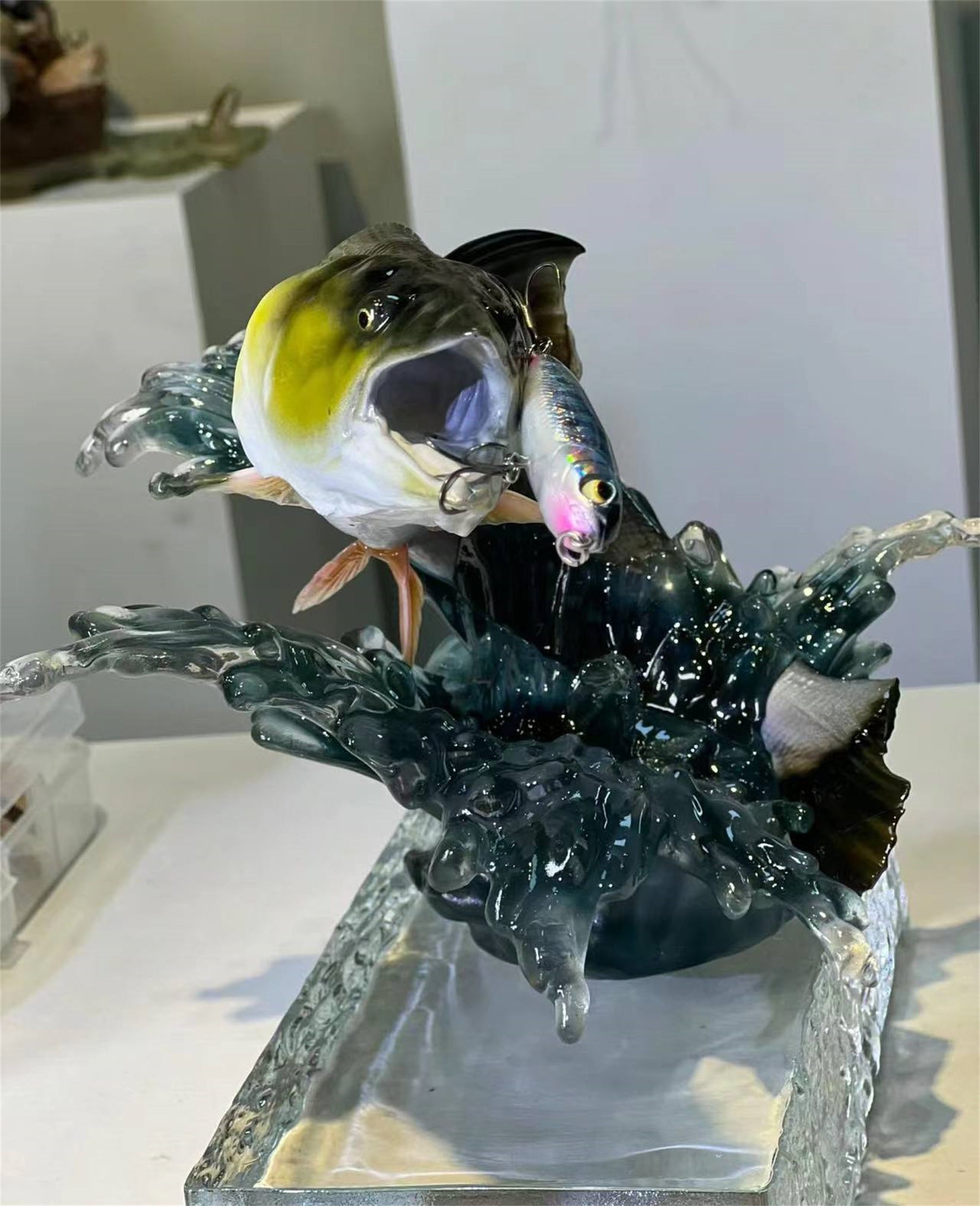 Elopichthys Bambusa Model