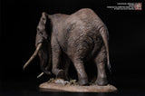 De CLAY Studio African Bush Elephant Scene Statue