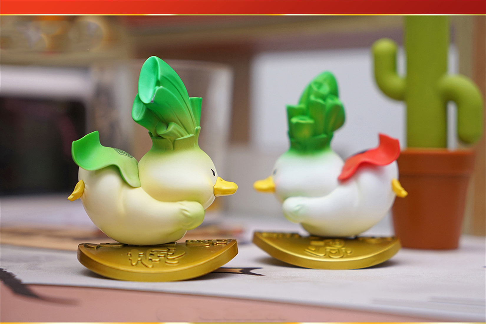 Figurine de canard porte-bonheur en résine 