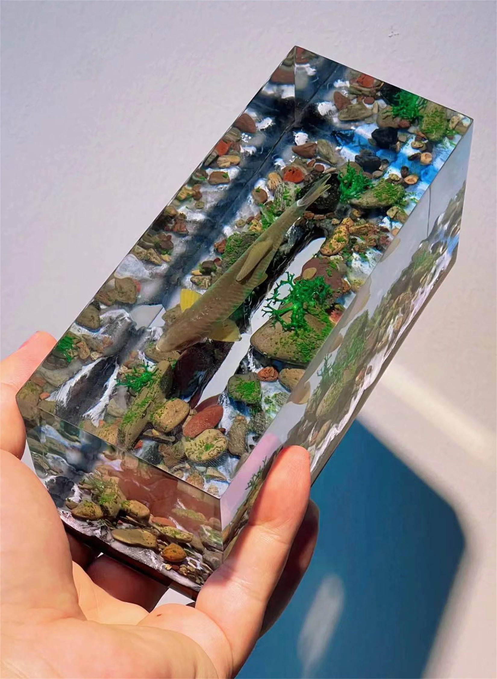 Ochetai Barbel Night Light Fish Figurine