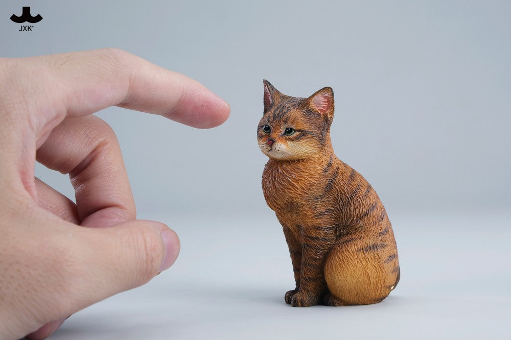 JXK Well-behaved Cat Sitting Figure