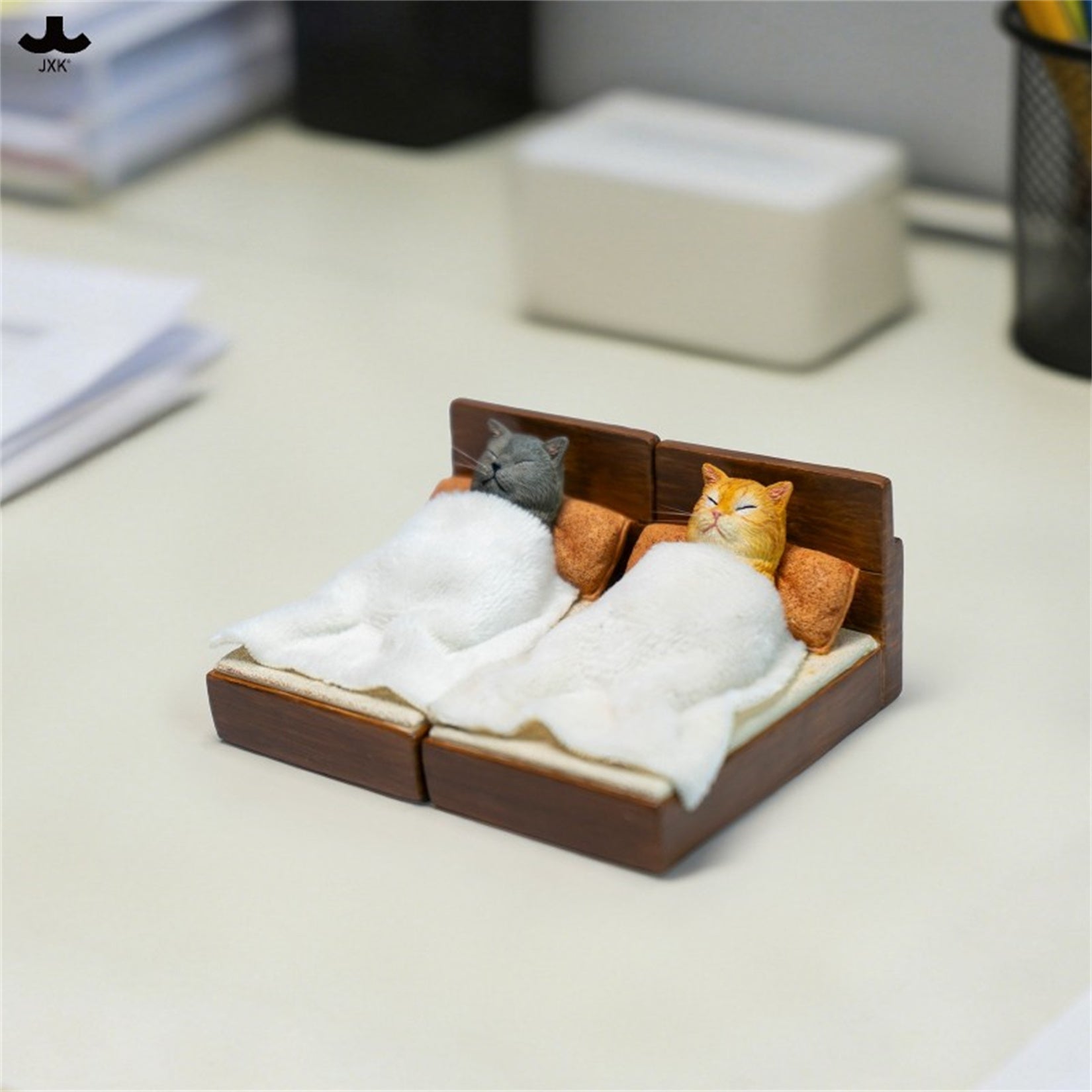 JXK Studio Small Sleeping Cat Model