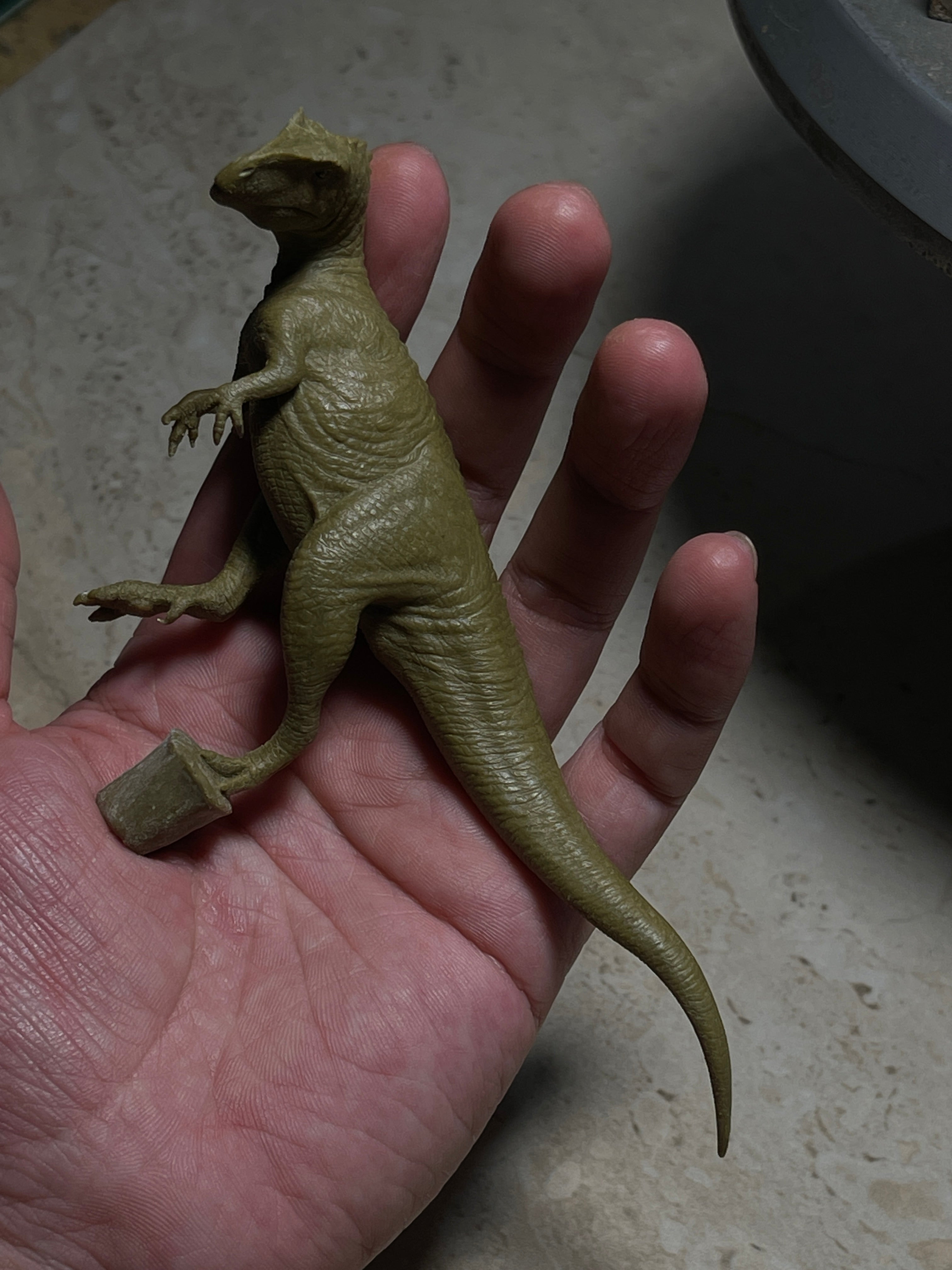 Sensen 1:64 Scale Allosaurus VS Stegosaurus Scene Statue