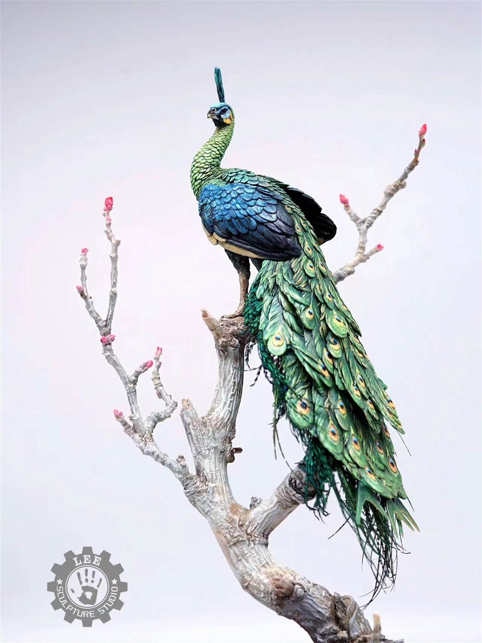 Lee 1/10 Scale Green Peafowl Scene Model