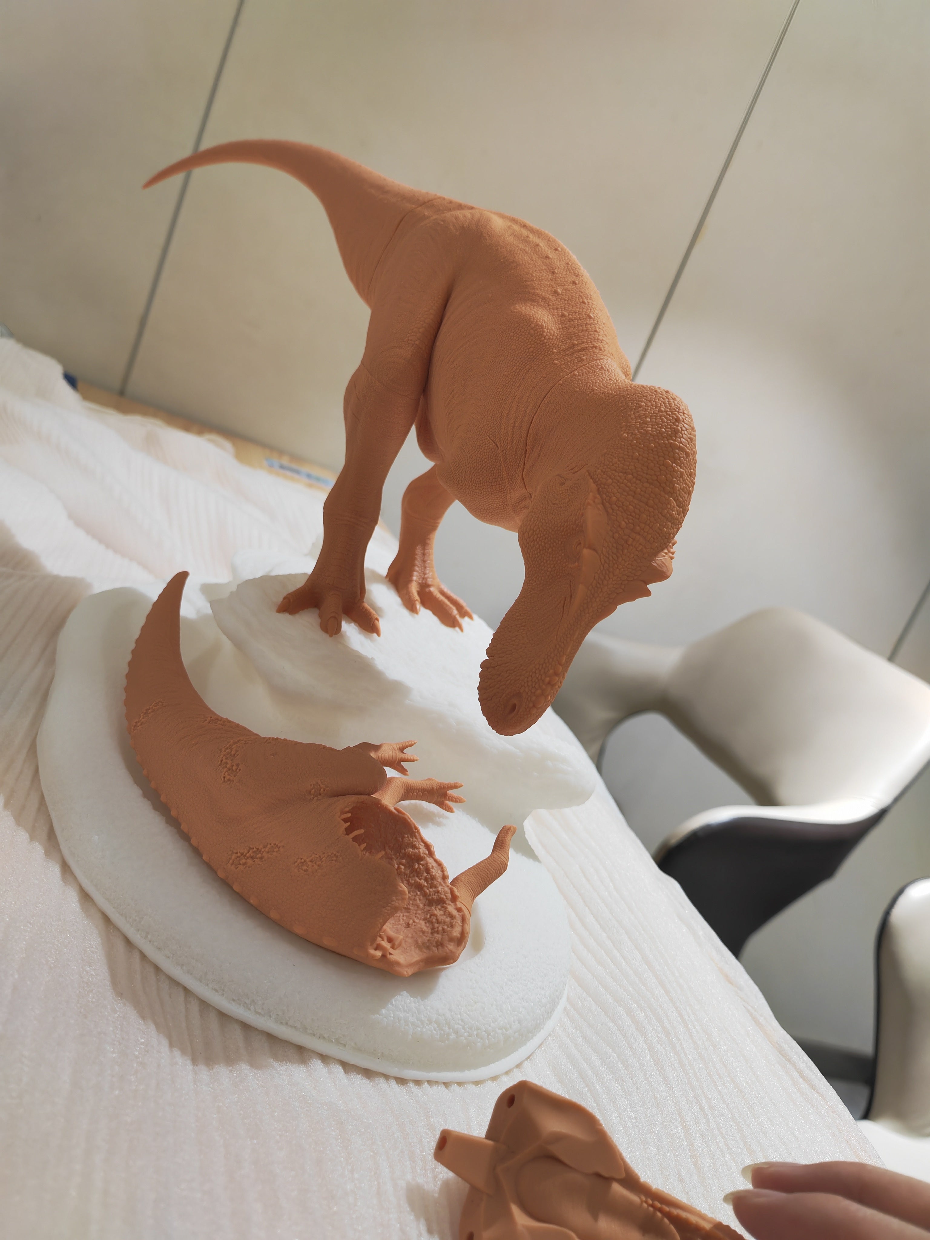 HOCHEN 1/35 Tarbosaurus Hunt Hadrosaurs Scene Model