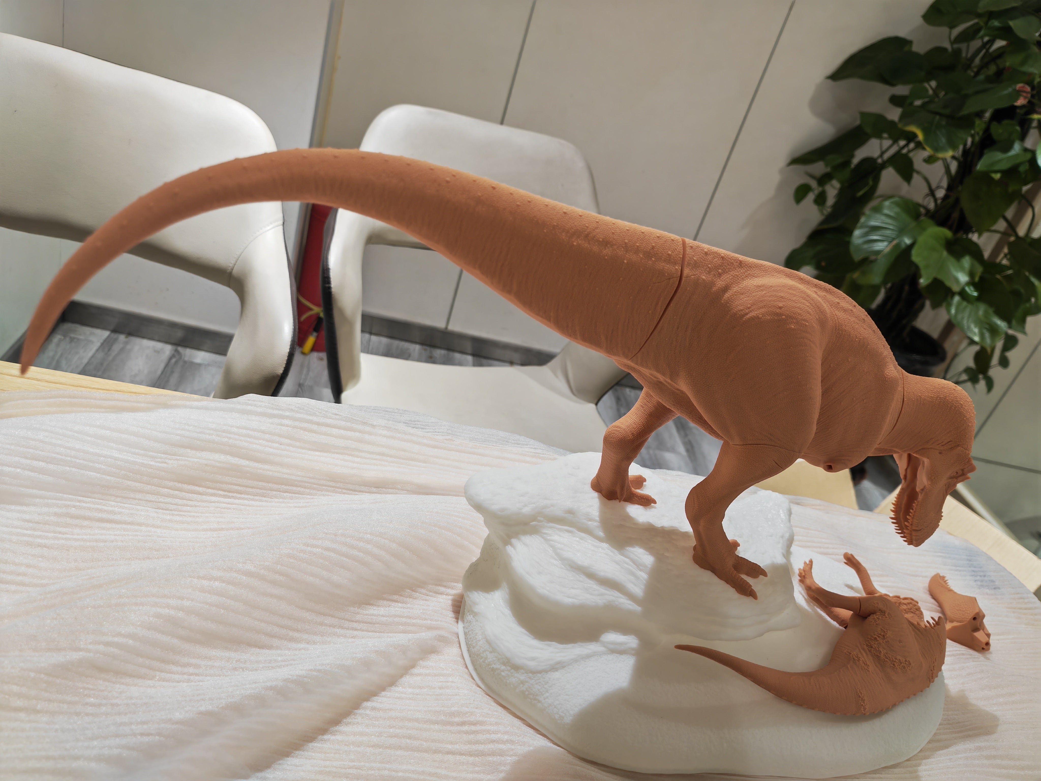 HOCHEN 1/35 Tarbosaurus Hunt Hadrosaurs Scene Model