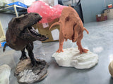 SHOWANNA 1:18 Scale Tyrannosaurus Rex VS Ankylosaurus SCENE STATUE