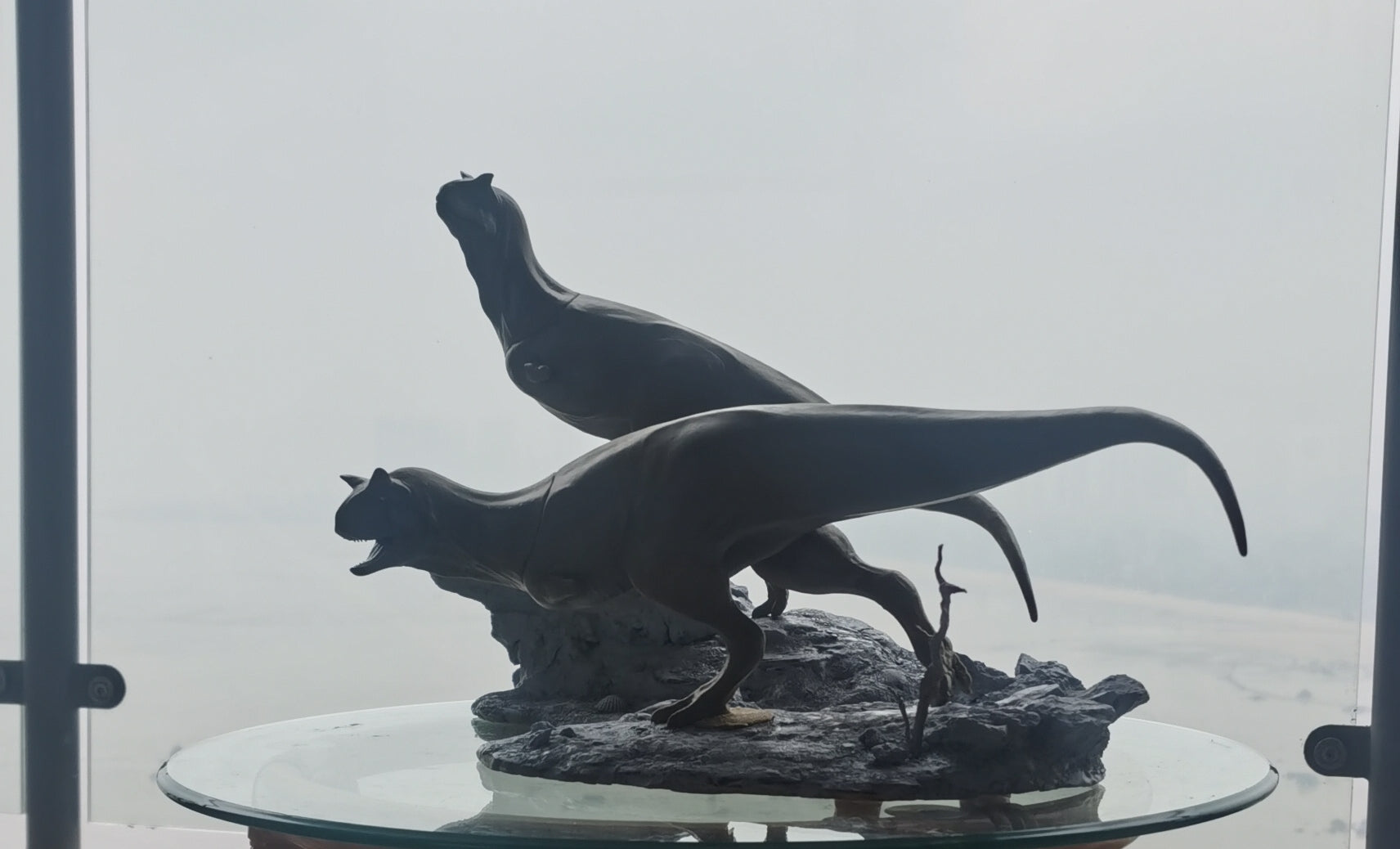 MK Studio 1:20 Scale Carnotaurus Pair Scene Statue