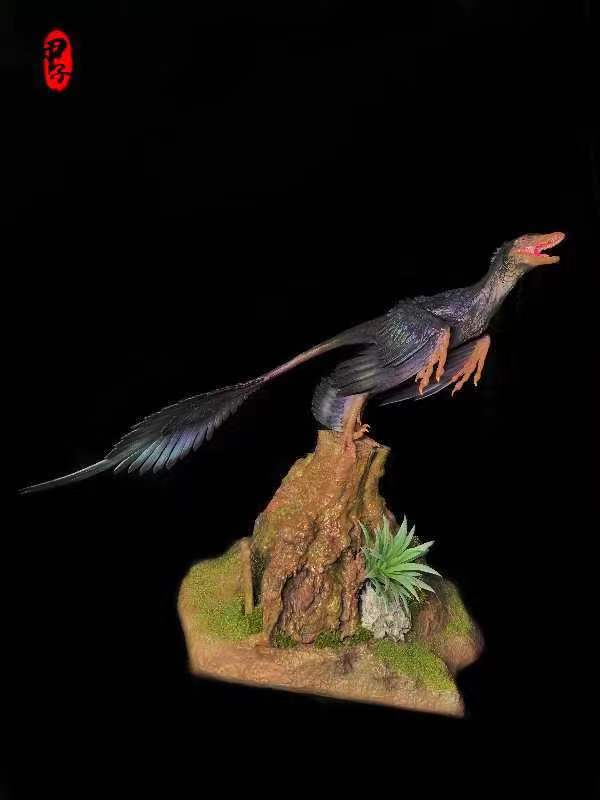 Lazur Studio 1/2 Scale Microraptor Model