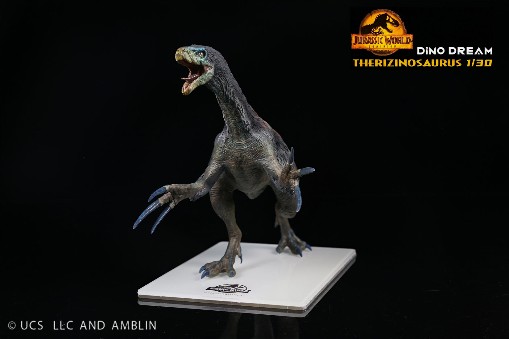 DINO DREAM 1:30 Scale Therizinosaurus Figure