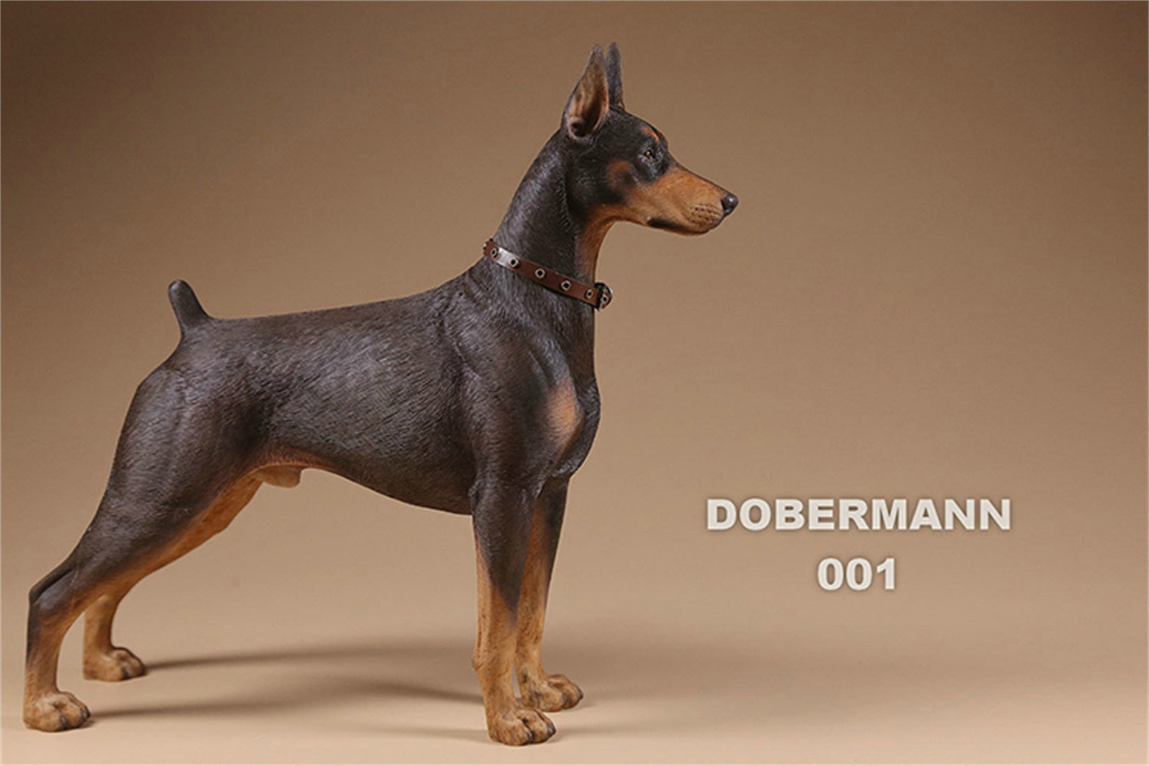 1/6 Dobermann Figure