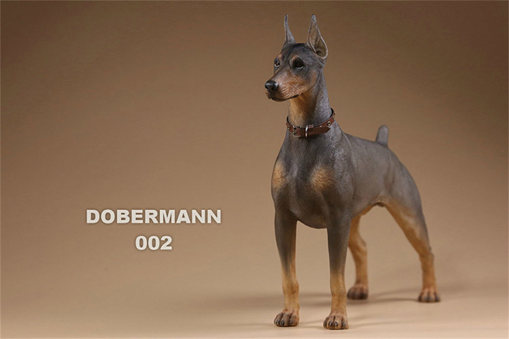 1/6 Dobermann Figure