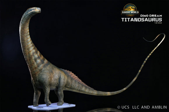 DINO DREAM 1:30 Scale Titanosaurus Model