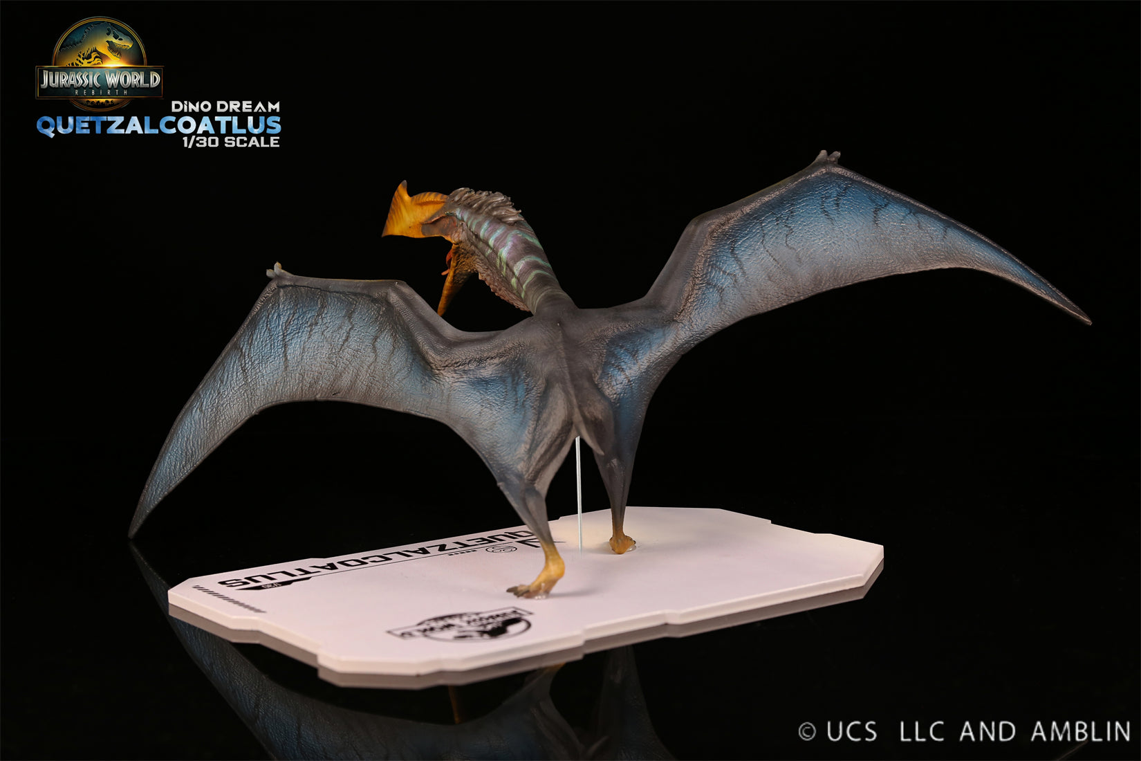 DINO DREAM 1:30 Scale Quetzalcoatlus Model