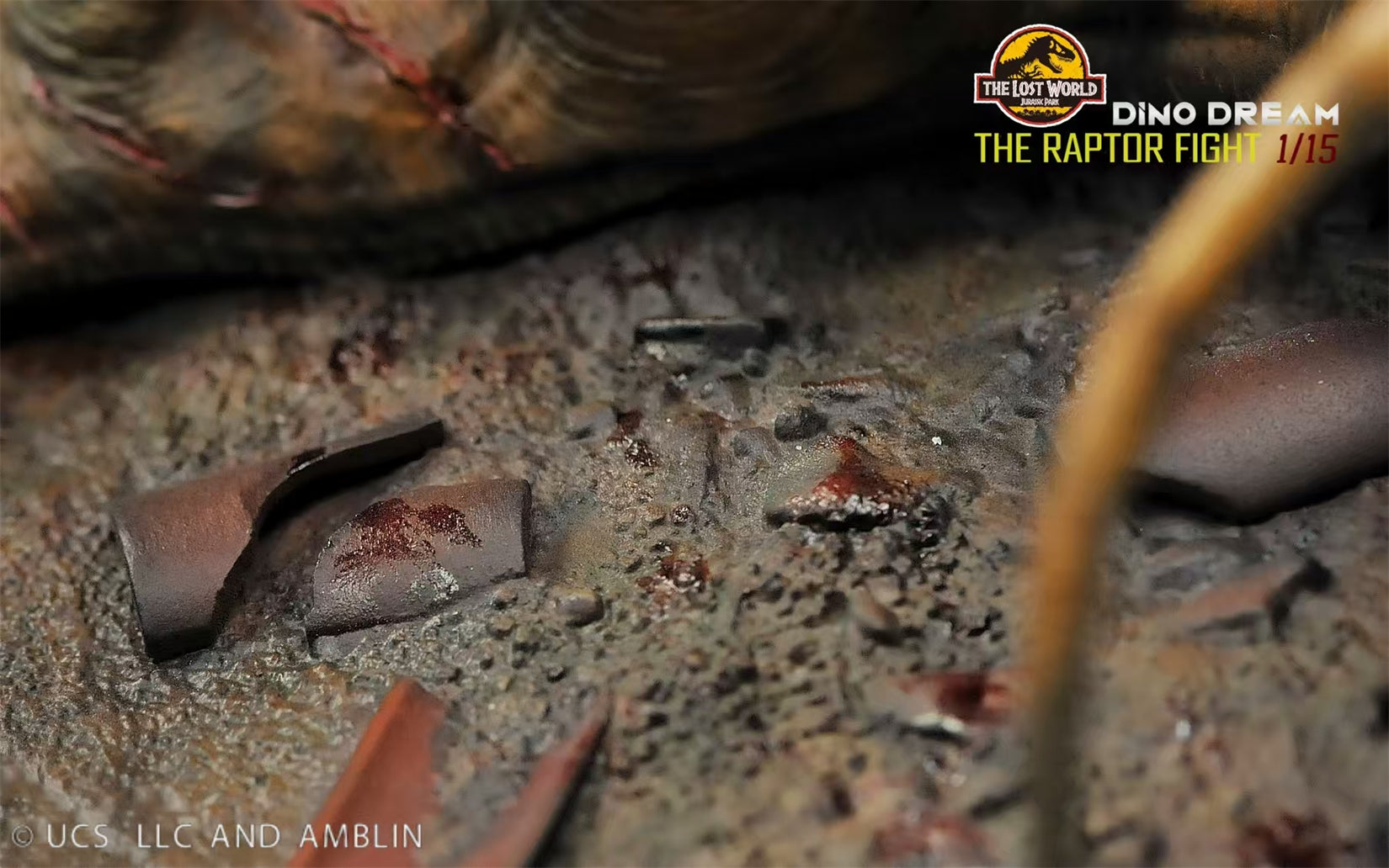 DINO DREAM 1:15 Scale Velociraptor Raptor Pair Battle Model