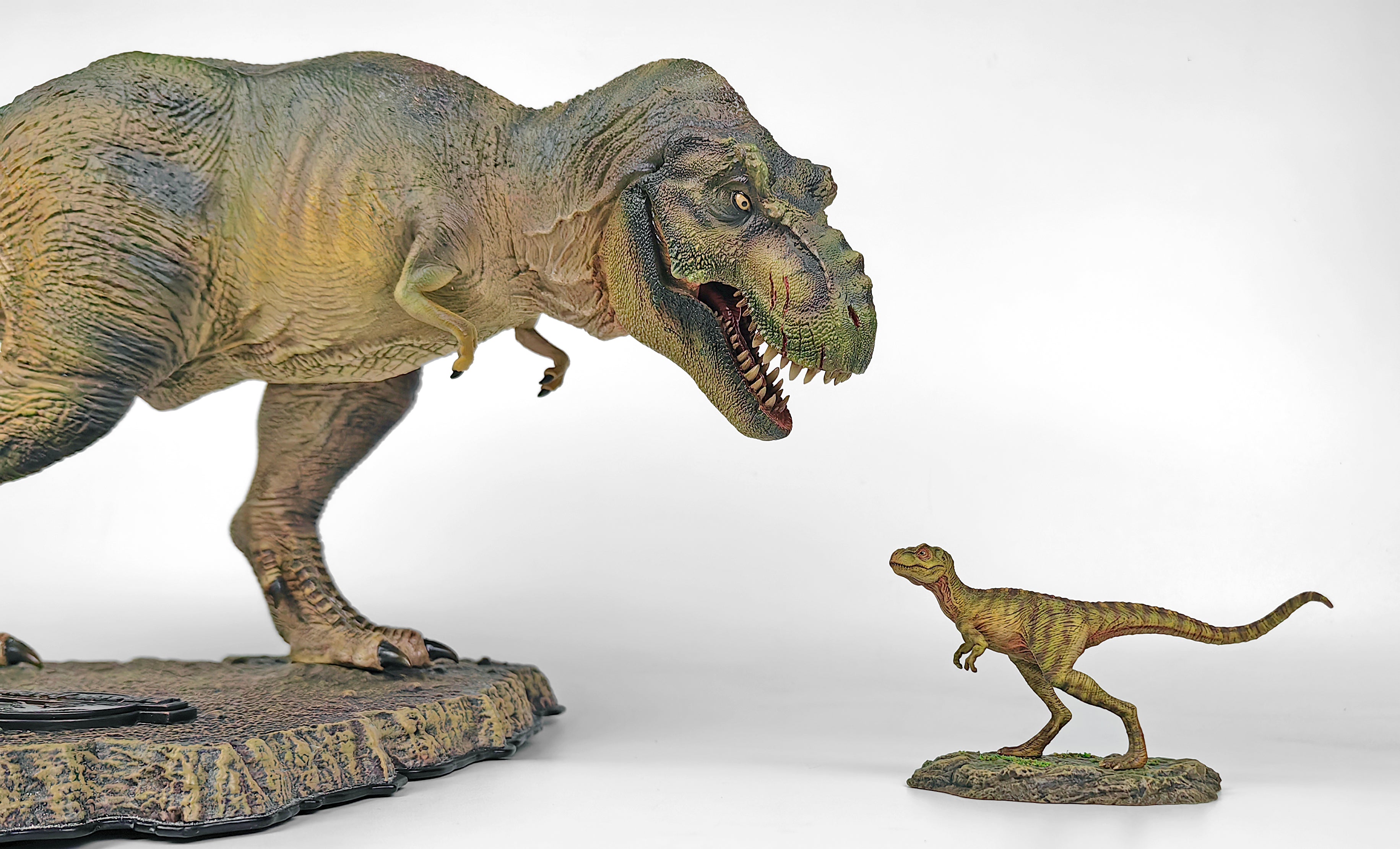 JM 1/35 Scale Juvenile Tyrannosaurus Rex Model