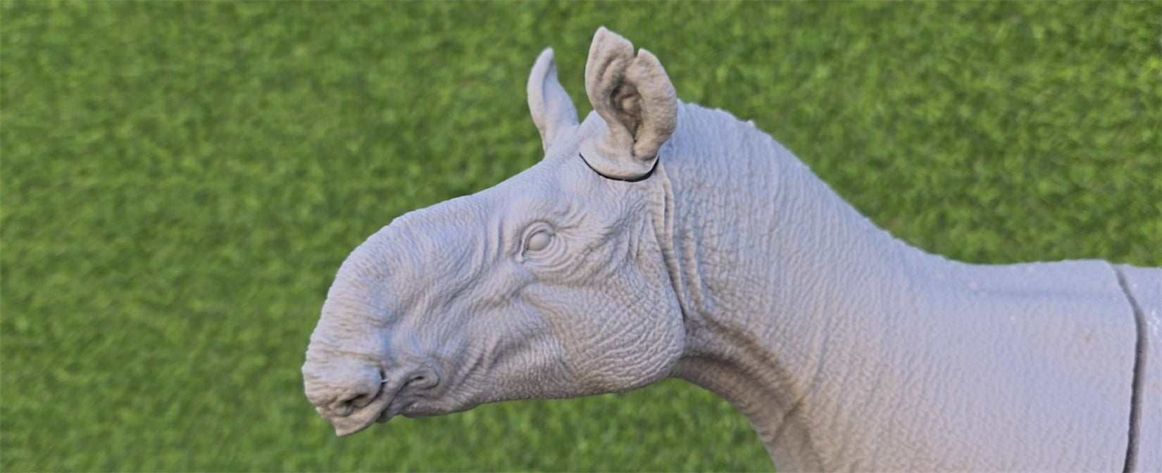 PASSION CHARGER Paraceratherium Linxiaense Model