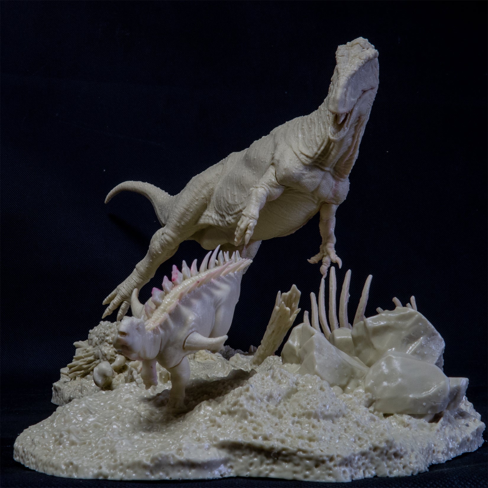 PASSION CHARGER Sinraptor Hepingensis & Gigantspinosaurus Juveniles Model