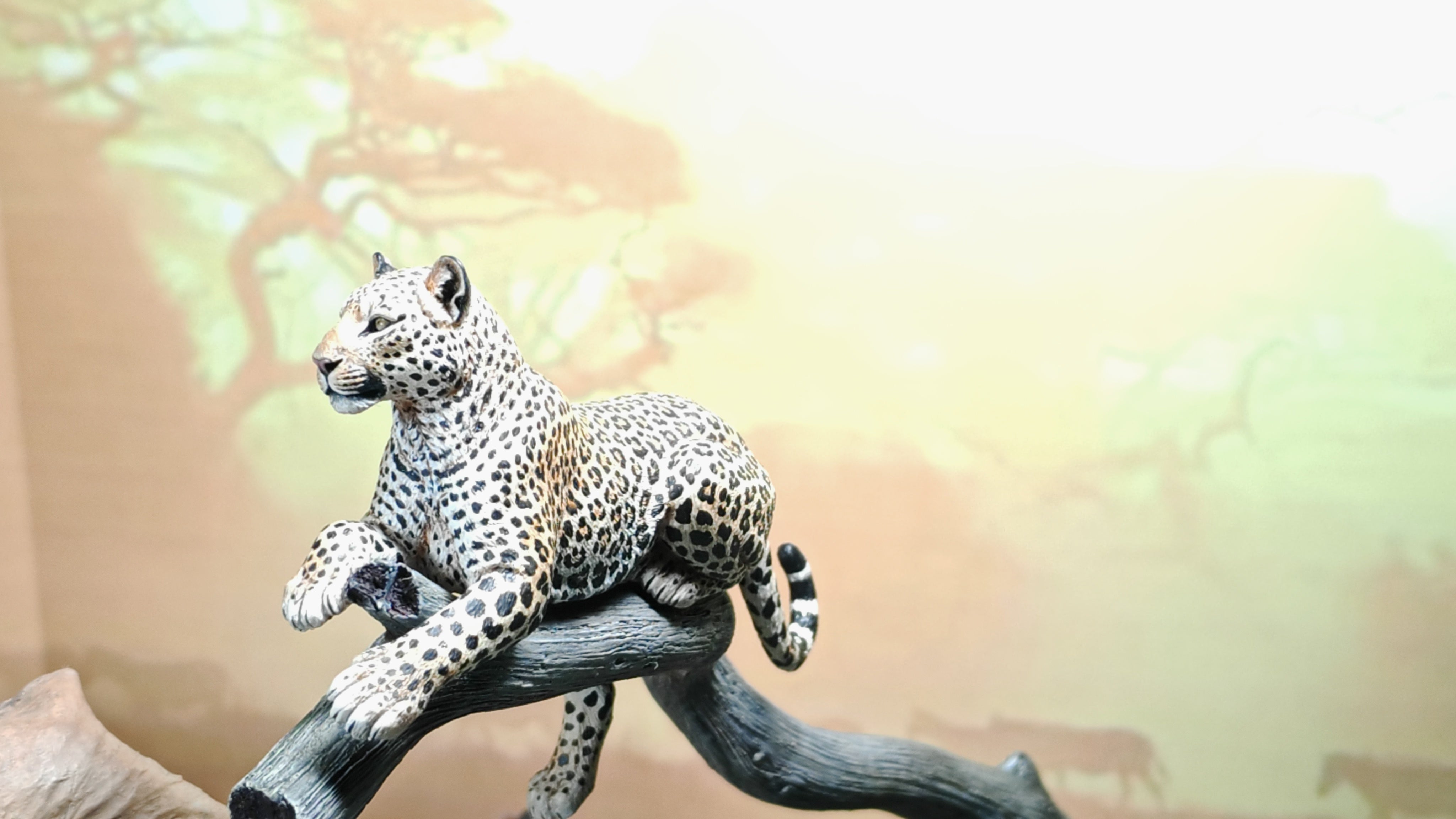 African Grand Scene Model