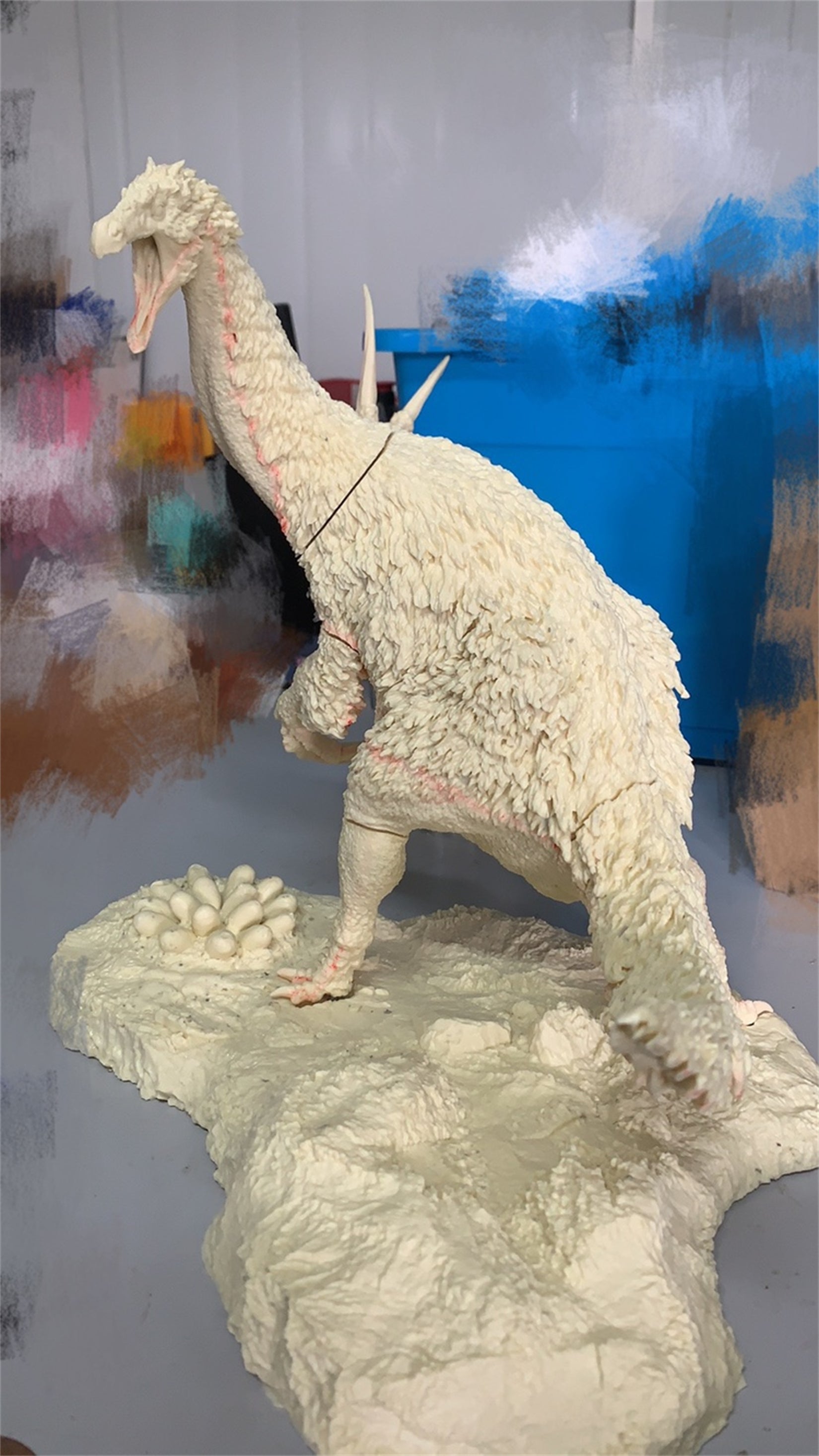 PASSION CHARGER Therizinosaurus Model