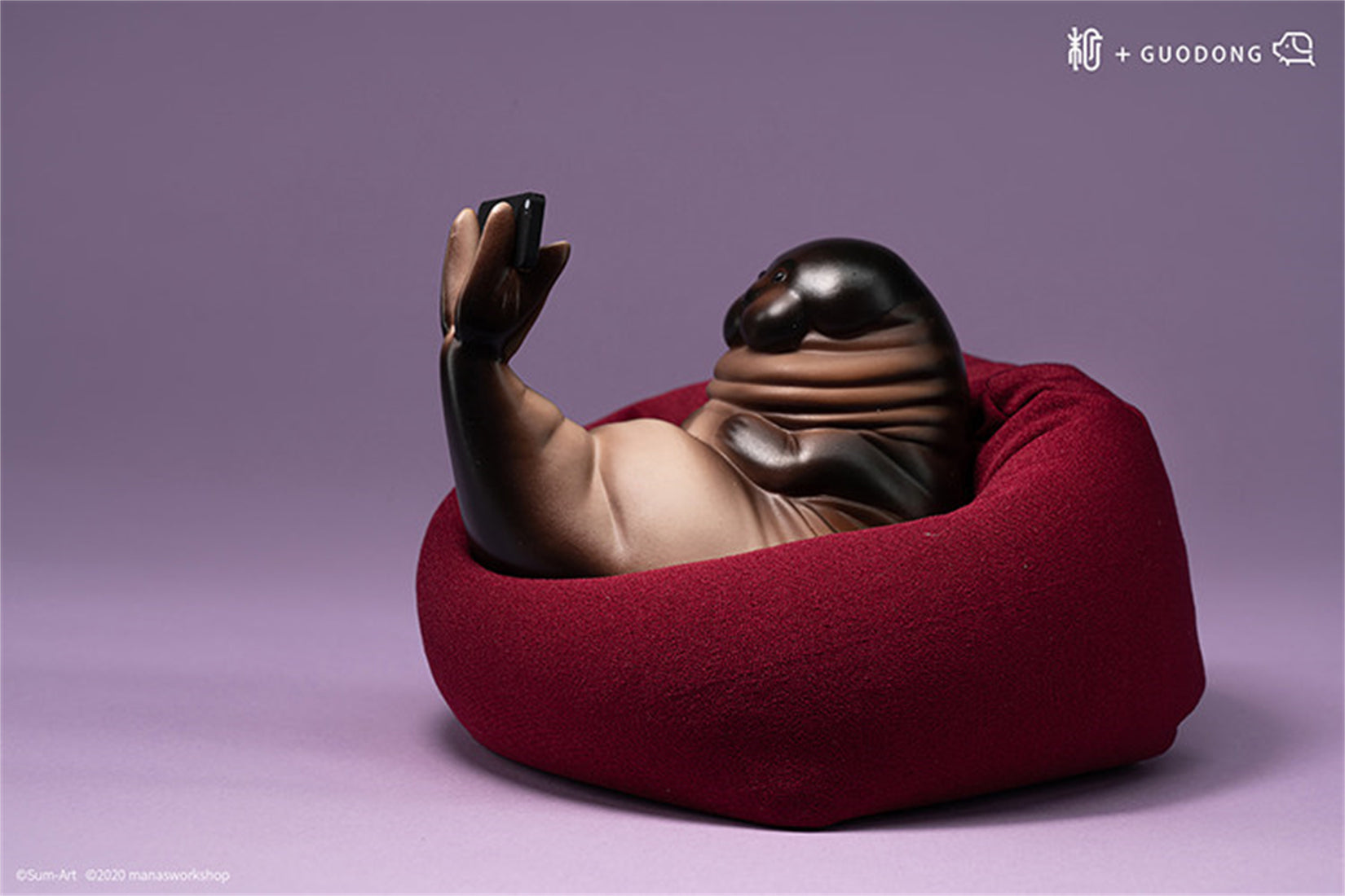 1/6 Scale Lazy Critters – Animals Lounging on the Sofa