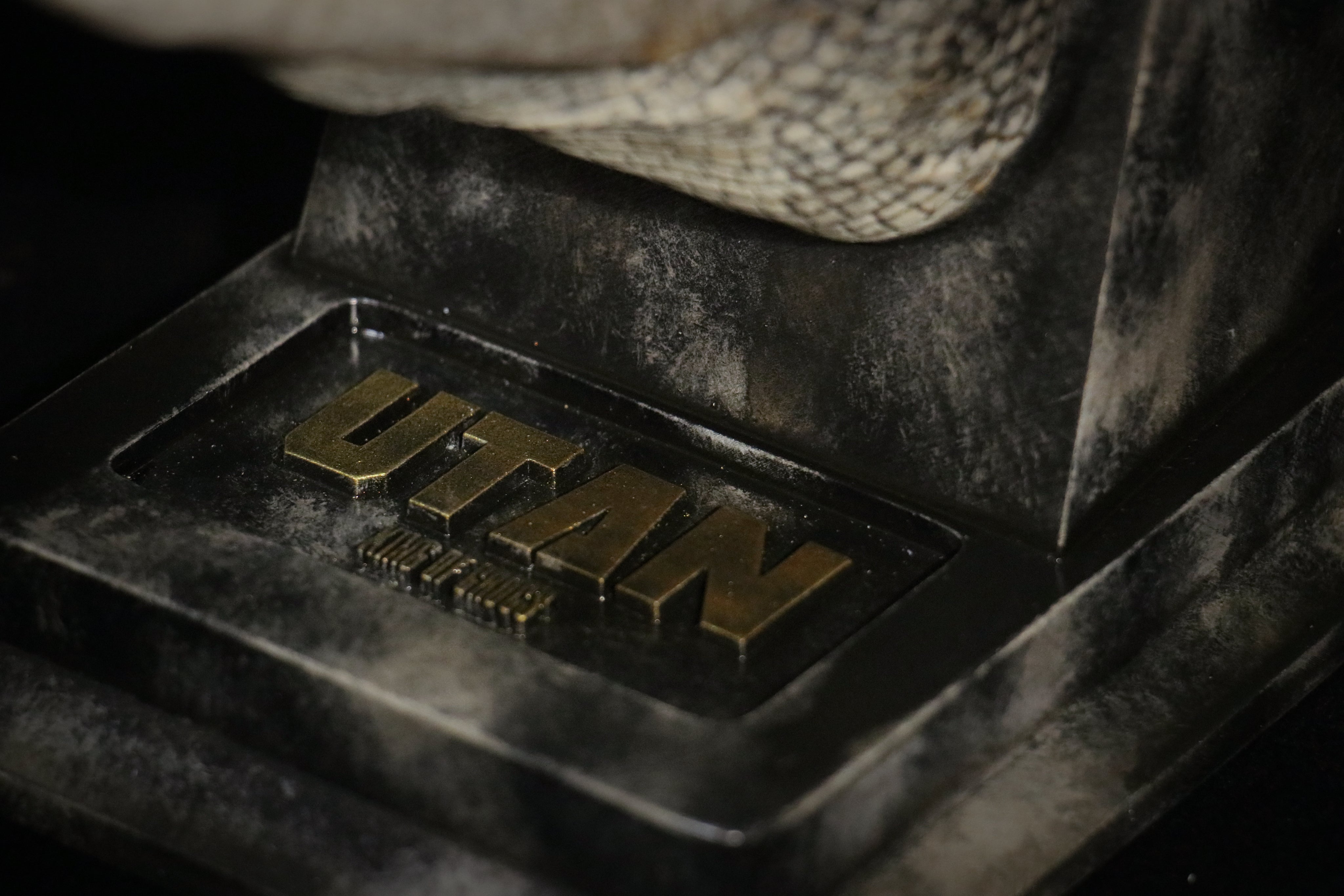 The Crocs Man Studio Crocodile Utan Model