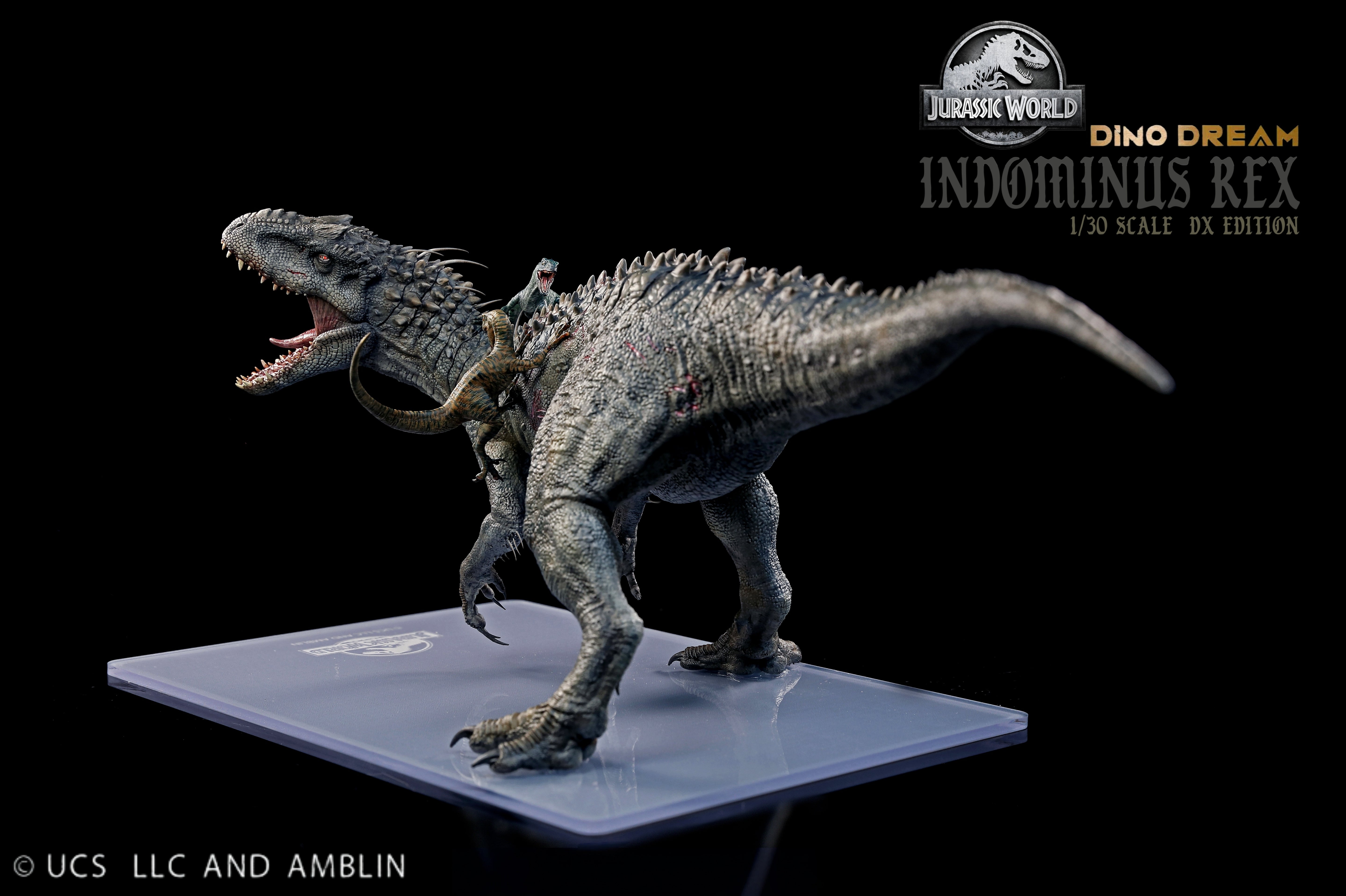 DINO DREAM 10th anniversary 1:30 Scale Indominus Rex DX Model
