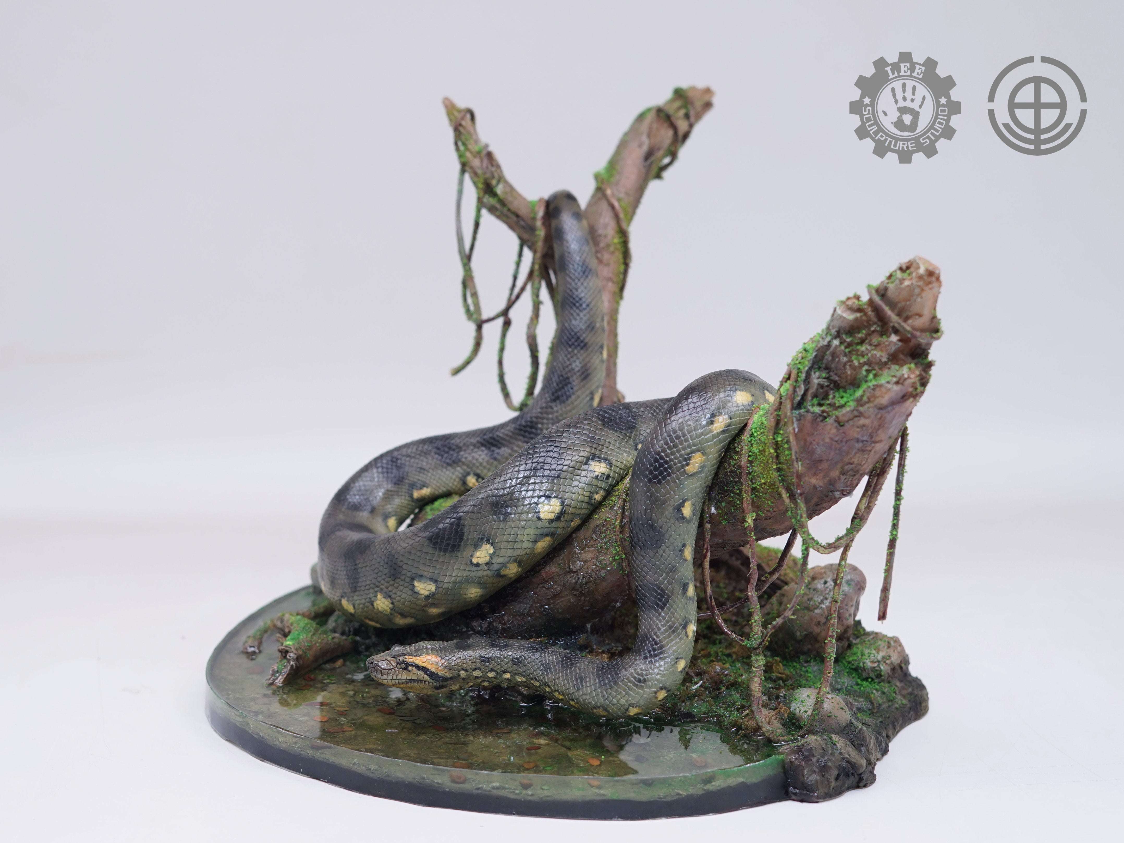 LEE Sculpture Studio 1/10 Scale Green anaconda Model