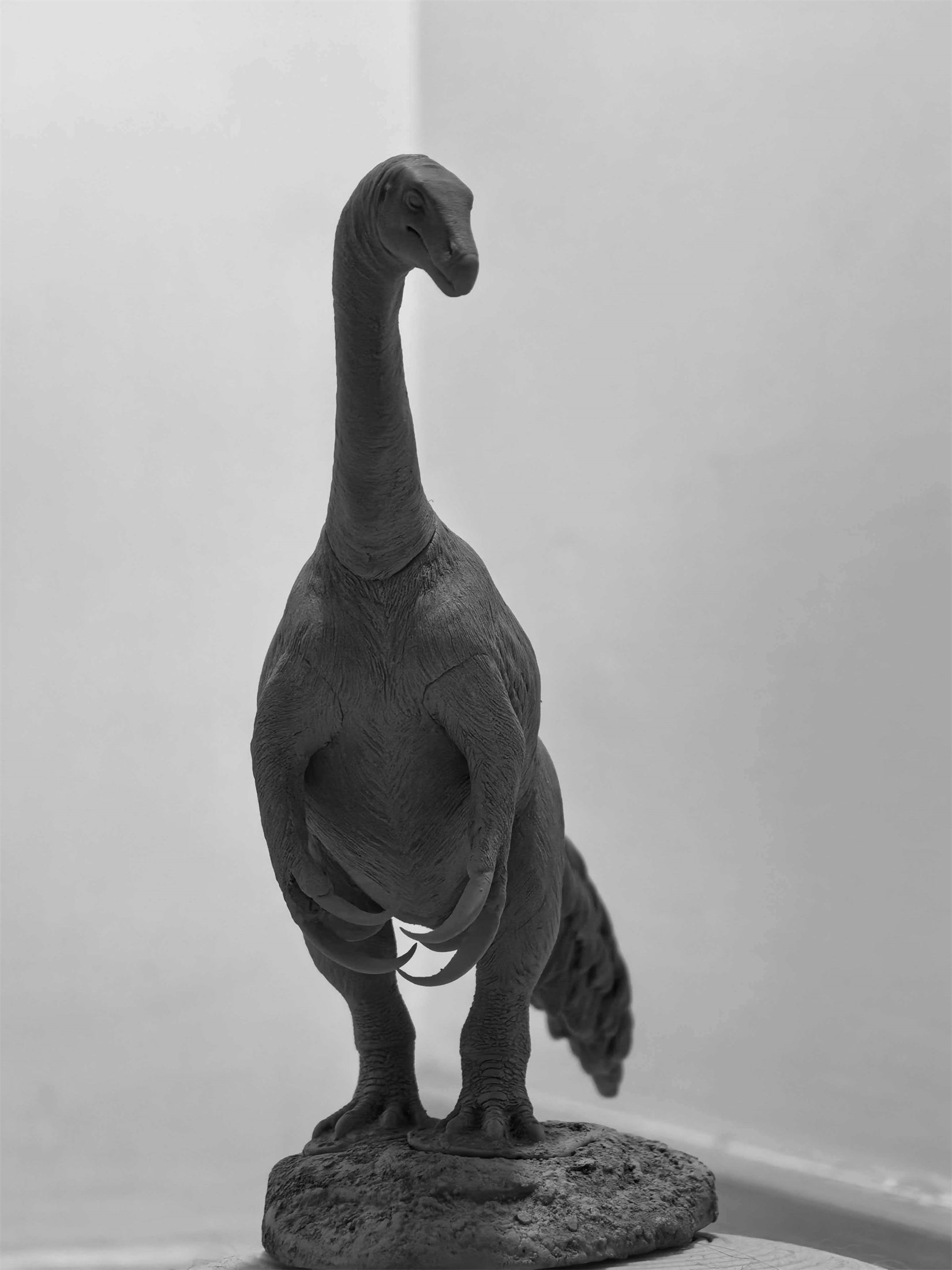 MK Studio 1:20 Scale Nanotyrannus Model