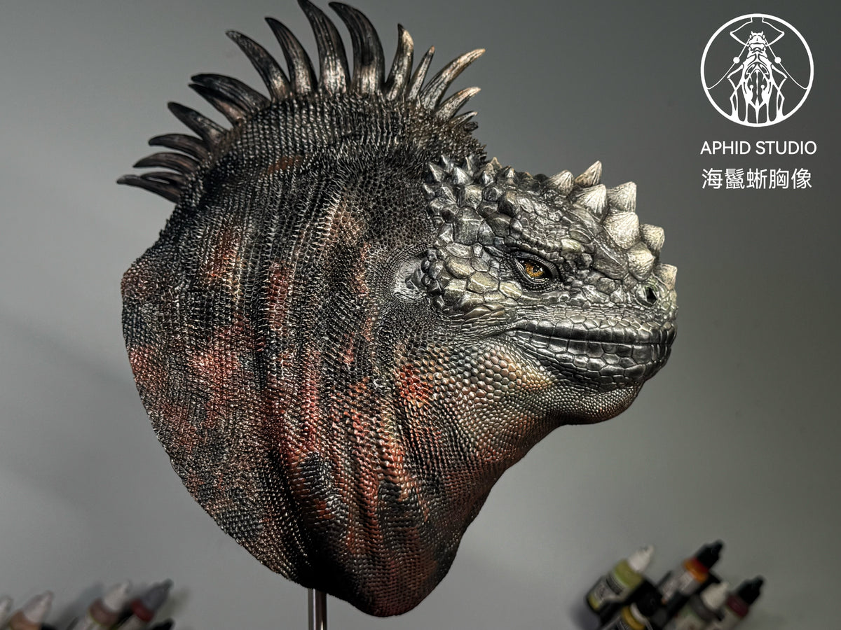 APHID STUDIO 1/1 Scale Marine iguana Bust Model