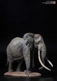 De CLAY Studio African Bush Elephant Scene Statue