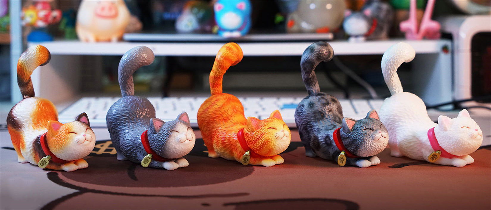 Flop-over Cat Model Resin Animal Figure