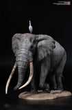 De CLAY Studio African Bush Elephant Scene Statue