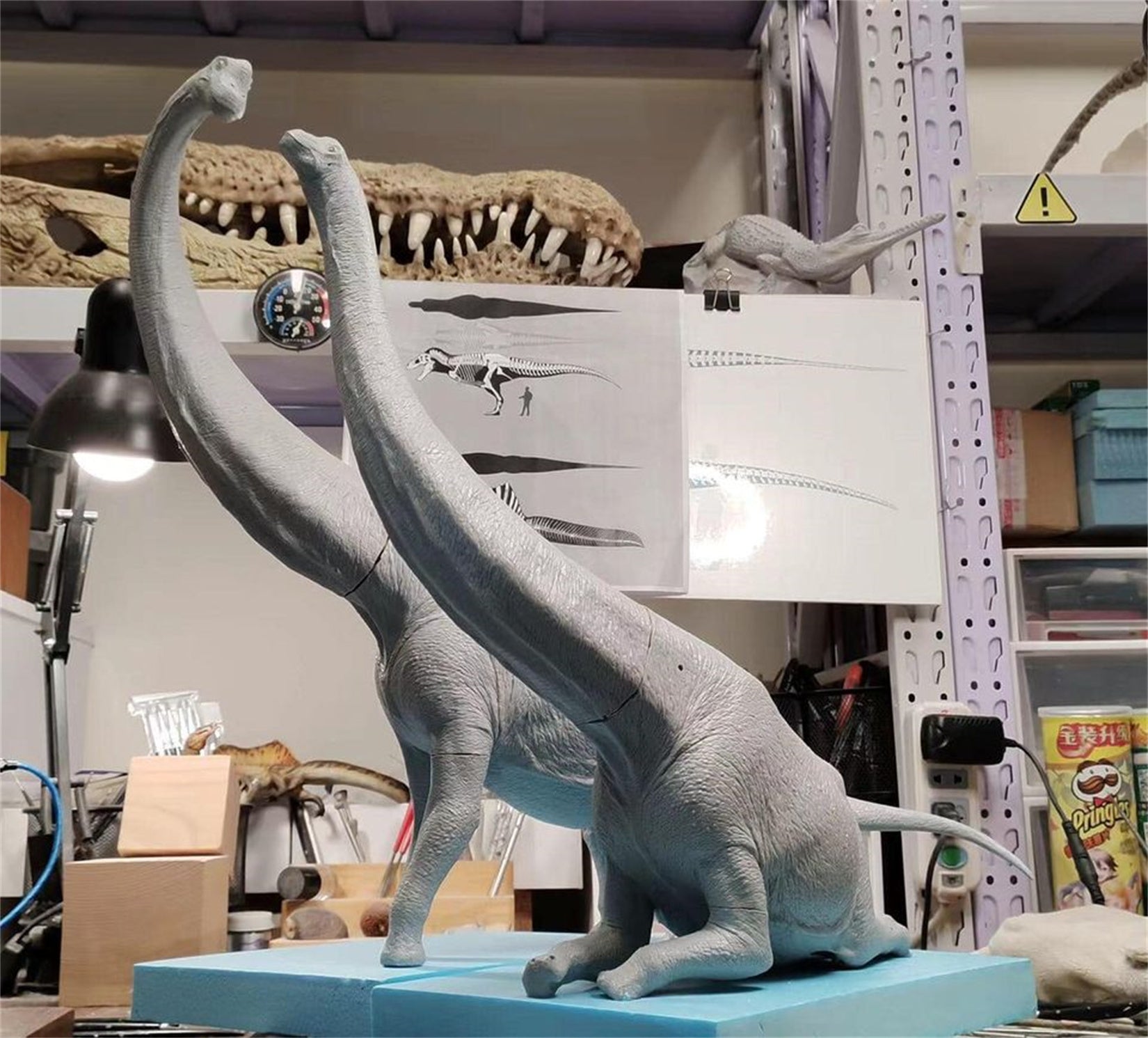 Tison Zhang 1/24 Scale Giraffatitan Scene Model