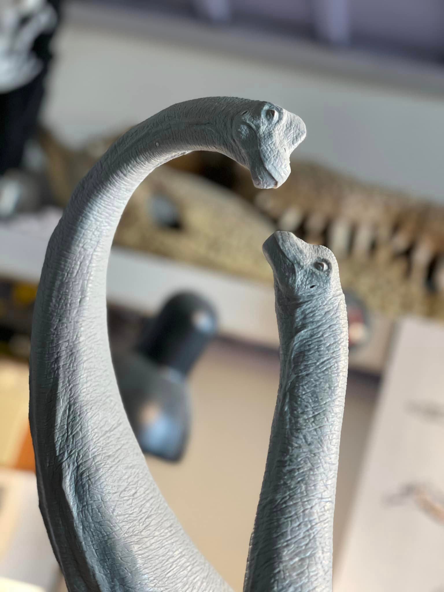 Tison Zhang 1/24 Scale Giraffatitan Scene Model