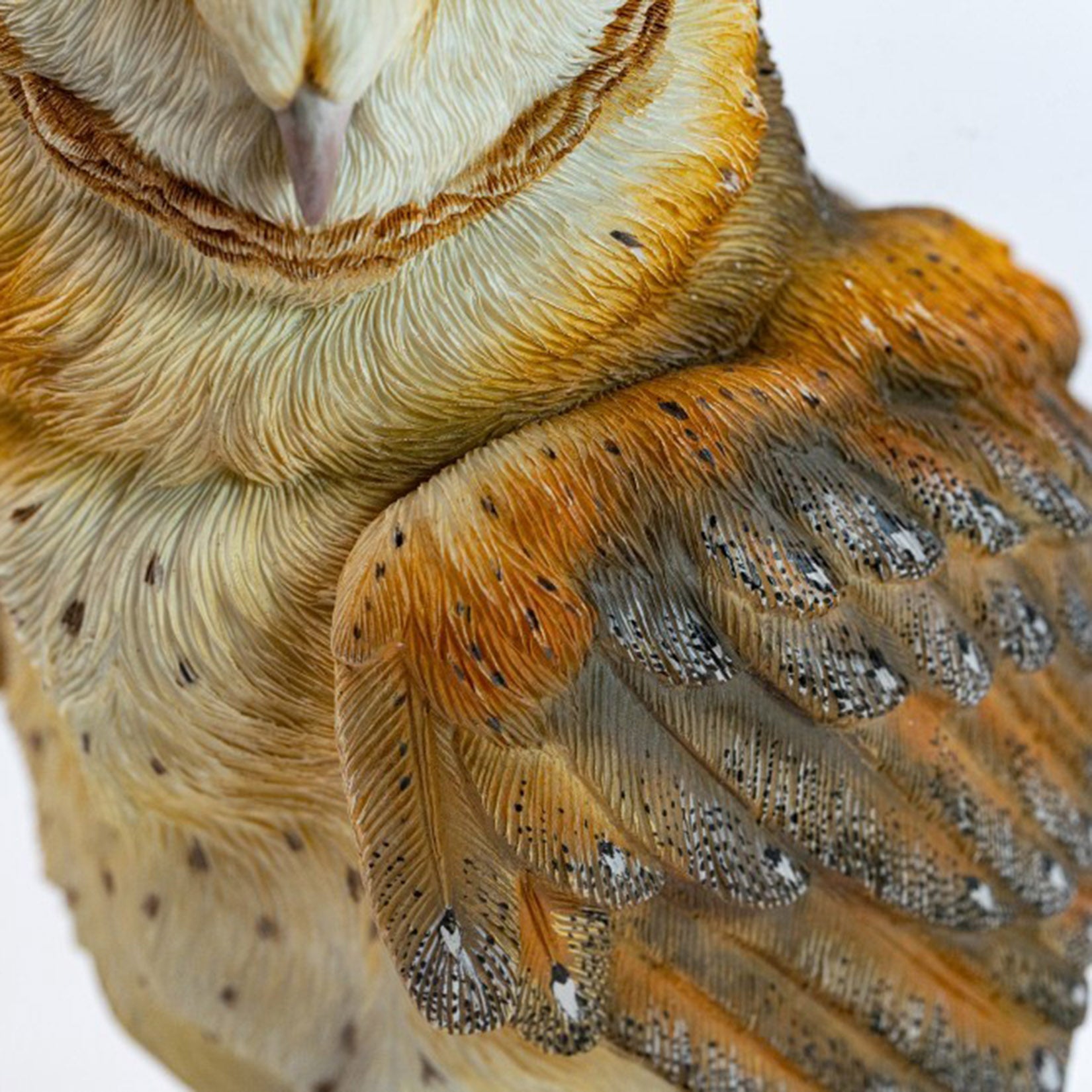 JXK Barn Owl Head Sculpture Figure