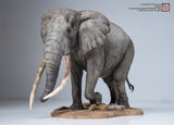 De CLAY Studio African Bush Elephant Scene Statue