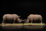 De CLAY Studio 1/35 Scale White rhinoceros battling bulls Model