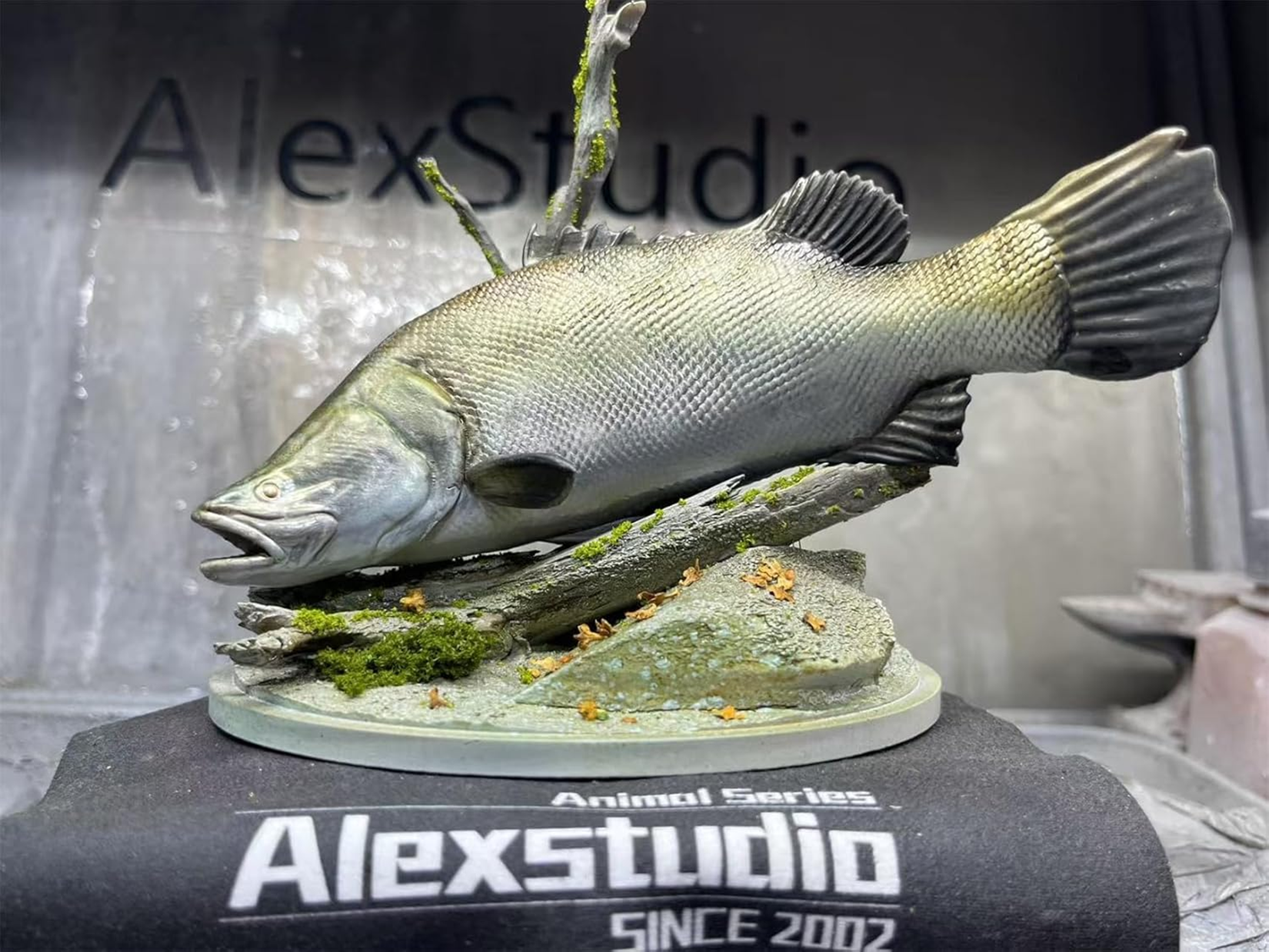 Alex Studio Largemouth Bass Model