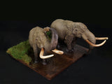 De CLAY Studio American mastodon Scene Statue