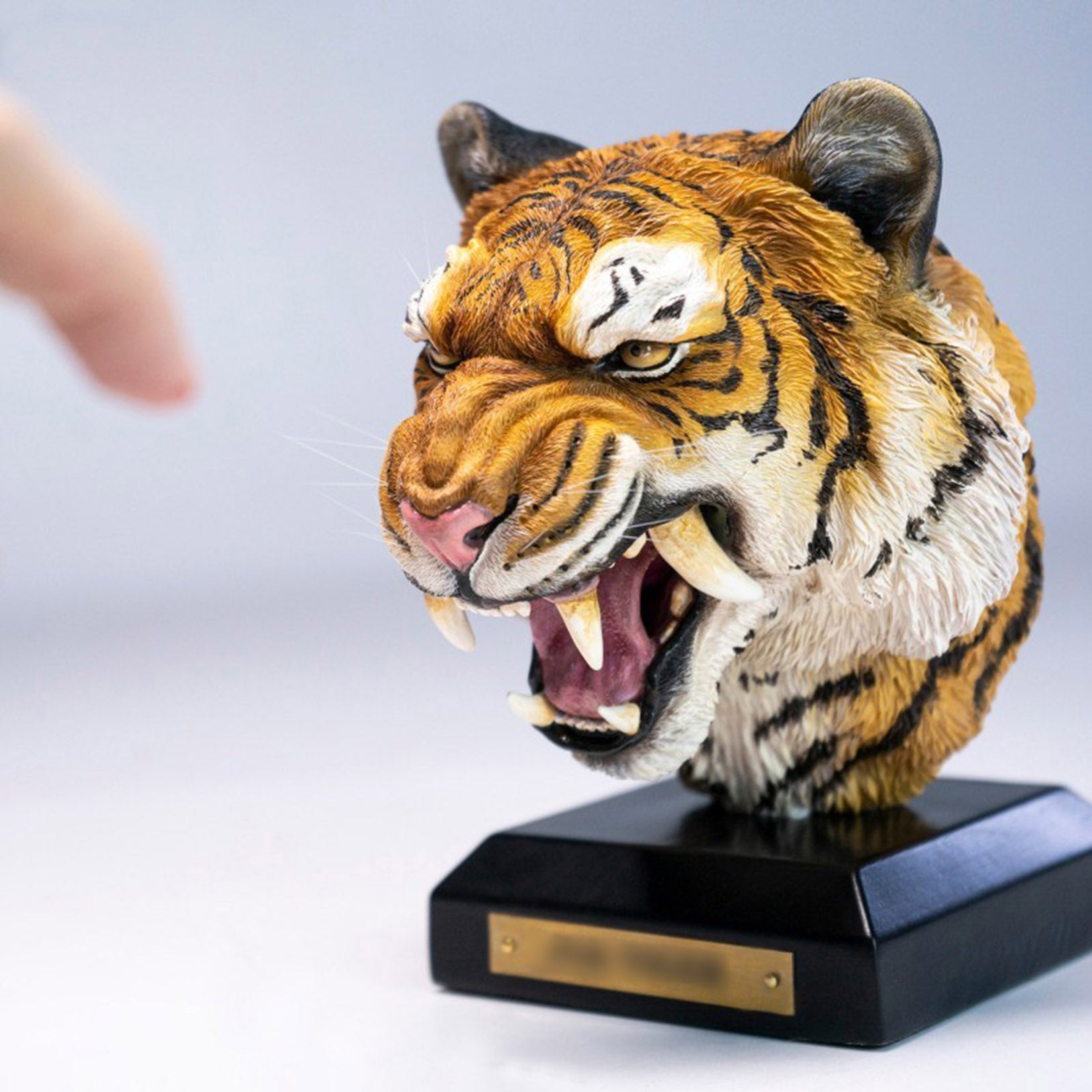 JXK Tiger Head Statue Figure